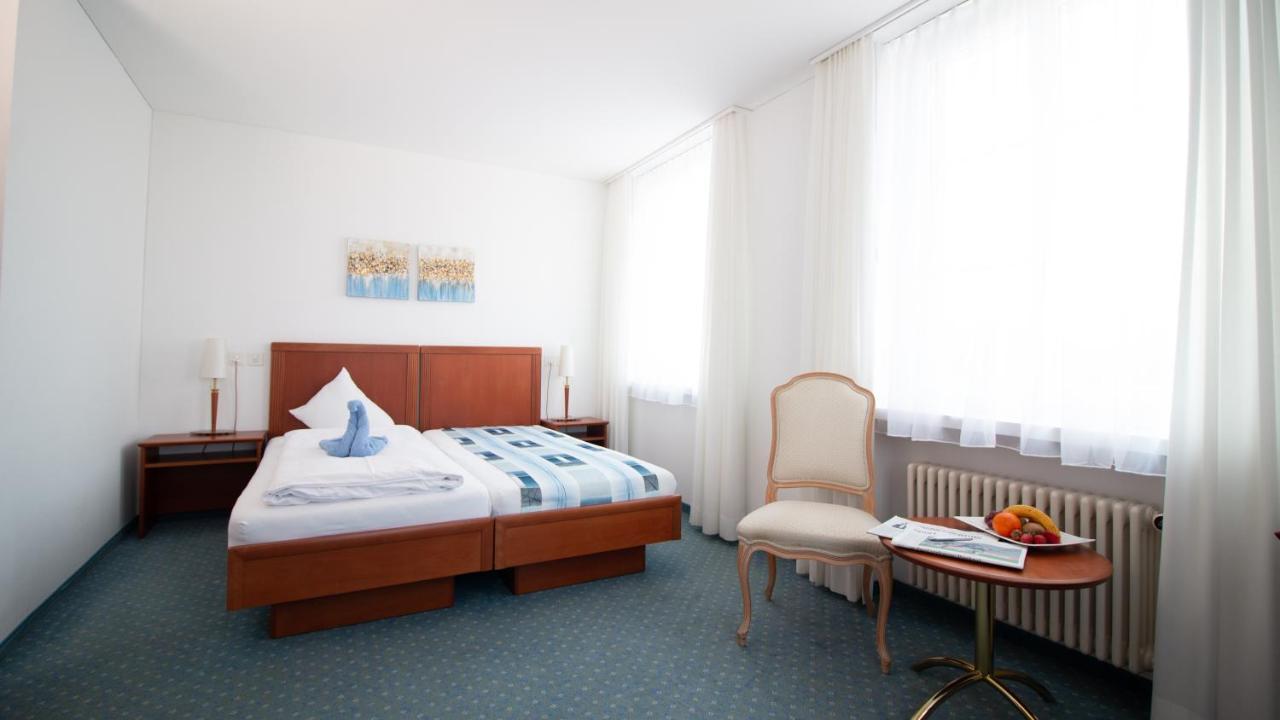 Hotel Schloss Romanshorn Kültér fotó