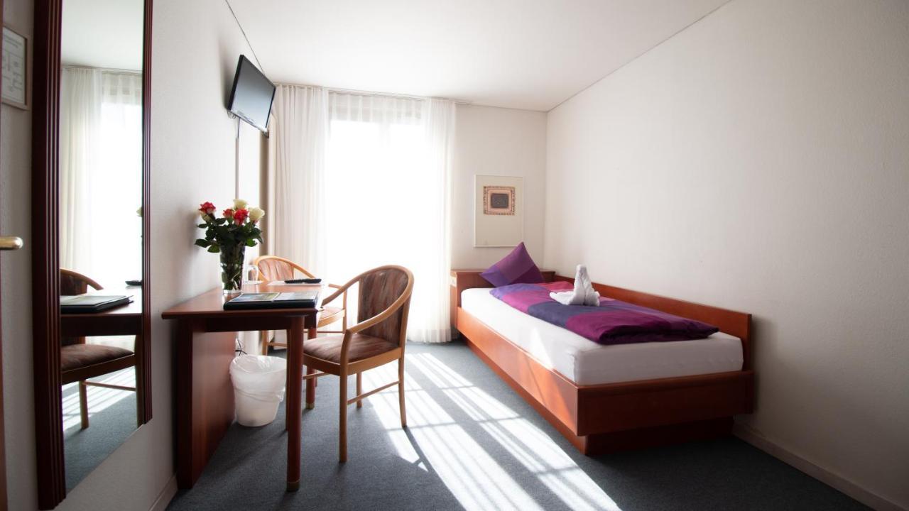 Hotel Schloss Romanshorn Kültér fotó