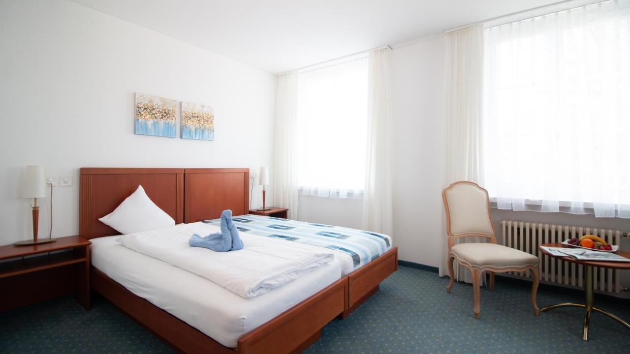 Hotel Schloss Romanshorn Kültér fotó