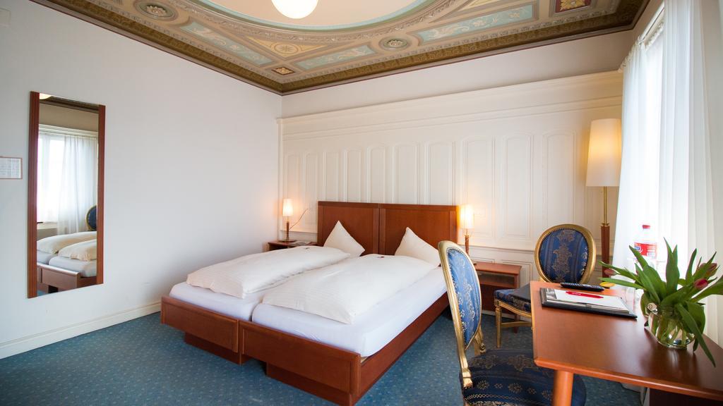 Hotel Schloss Romanshorn Kültér fotó