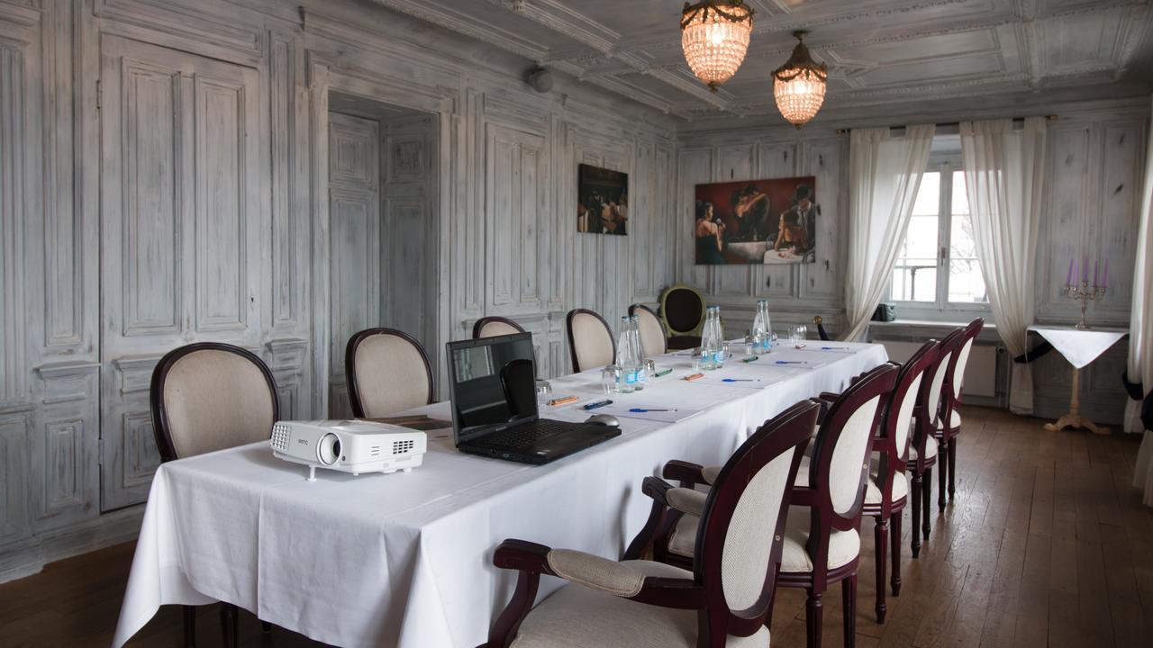 Hotel Schloss Romanshorn Kültér fotó